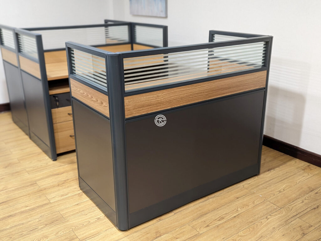 Straight two way modular office workstation - Lokoo